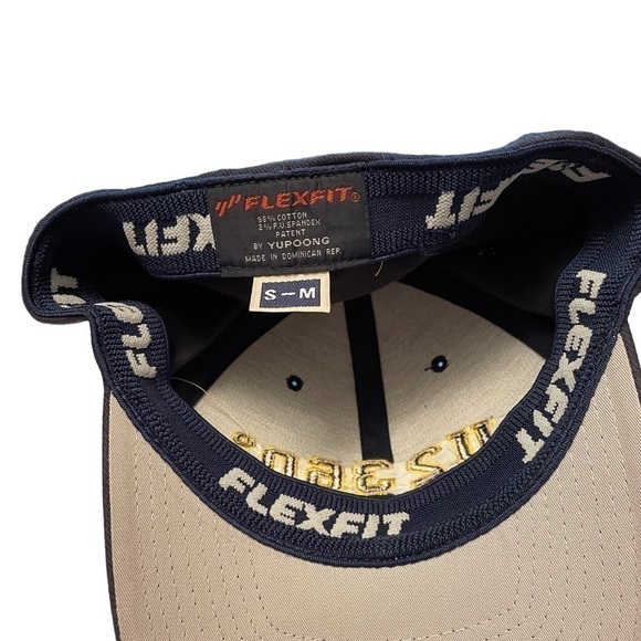 U2 - 360 Degree Tour Concert official Flexfit Hat 
Brand New Size S-M Never Worn - Picture 3 of 9